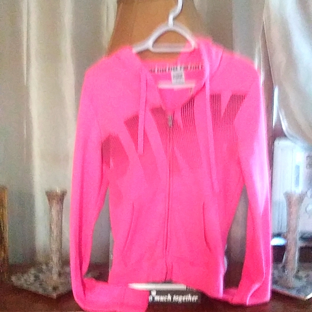 Women's sweatshirt